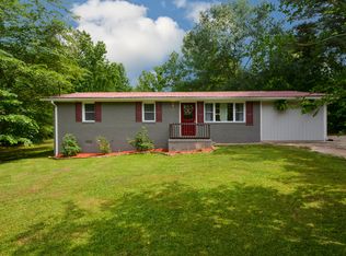 55 Eleanor Ln, Carrollton, GA 30116