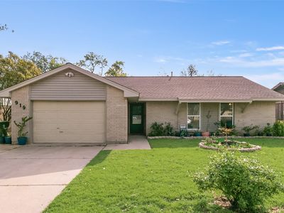 919 Stony Brook Dr, Lewisville, TX, 75067