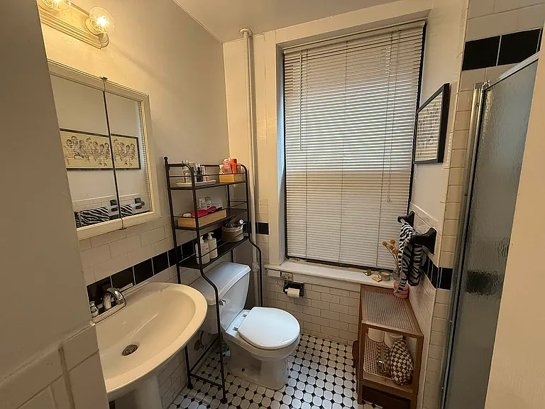 193 Bleecker St #4 — Photo 11