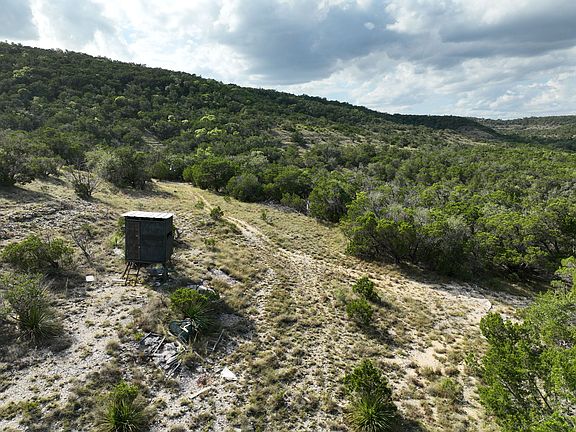 4th image of 100/- Acres Canyon Springs Ranch Comal Country #1920