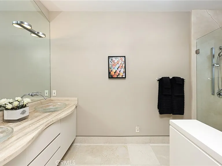 15 Goleta Point Dr — Photo 42