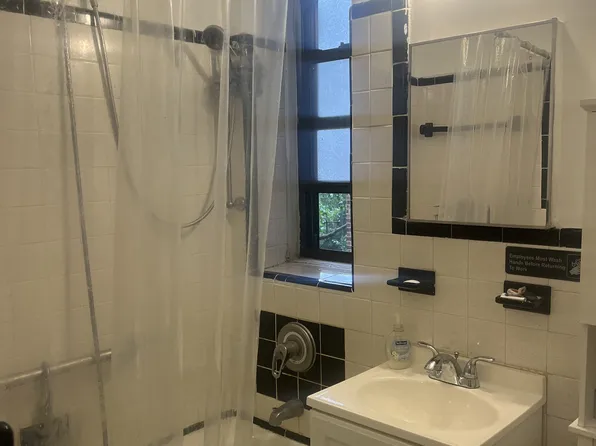 6485 Broadway image 1 of 7