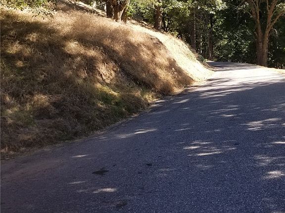2nd image of 0 Pyramid Dr