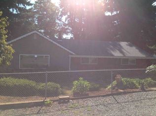 8900 32nd Ave NE, Seattle, WA 98115