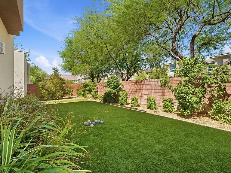 2 Garden Rain Dr — Photo 51