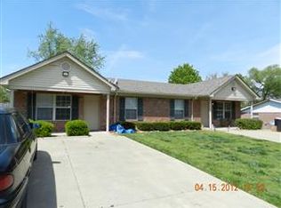 327 Vest Rd #1, Henryville, IN 47126