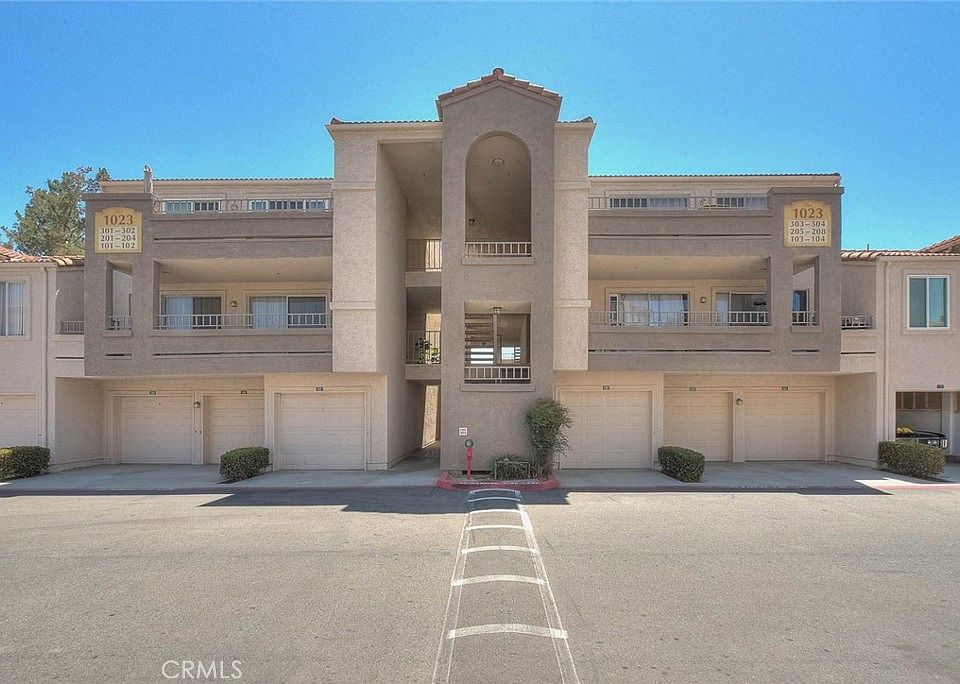 1st image of 1023 Vista Del Cerro Dr Unit 302