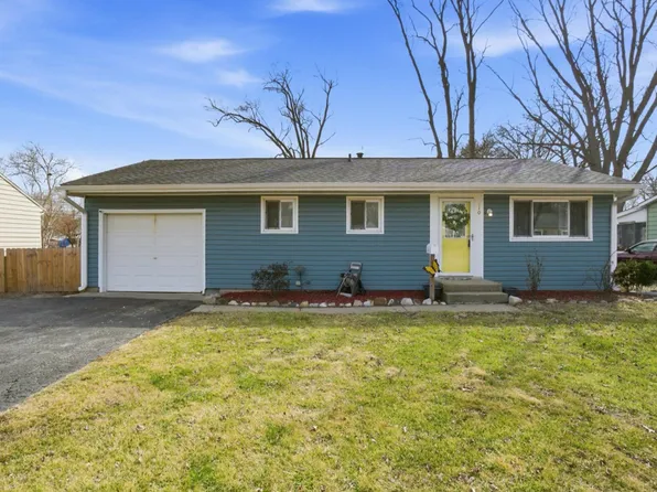 210 E Edgelawn Dr, Plano, IL 60545