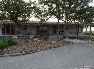 551 Oak View Dr, Lakehills, TX 78063