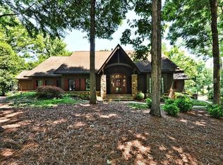 7601 Baltusrol Ln, Charlotte, NC 28210