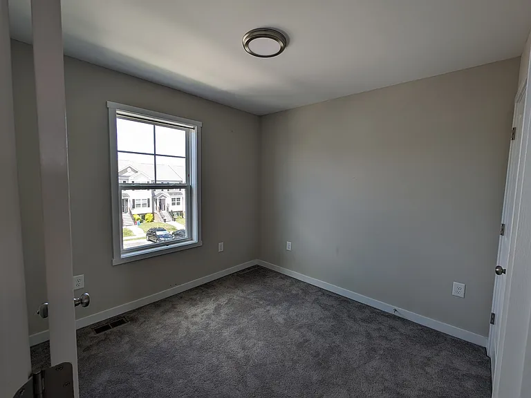 117 Carnes Way — Photo 10