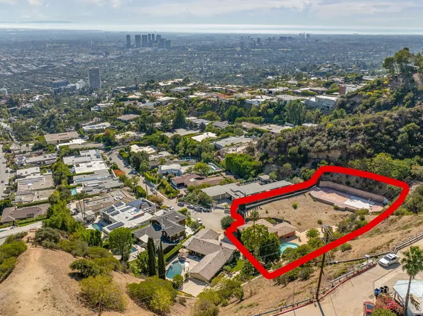 1871 Marcheeta Pl, Los Angeles, CA 90069