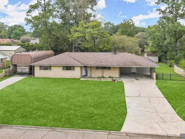 9535 W Pomona Dr, Baton Rouge, LA 70815