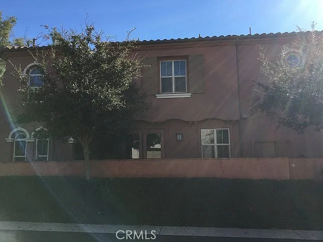 68 Cienega — Photo 3