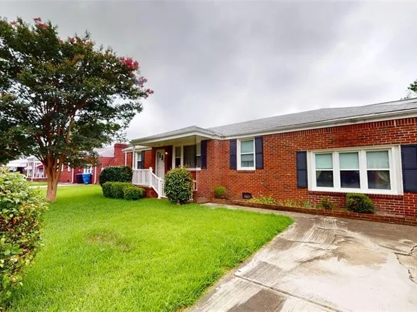275 Toy Ave, Virginia Beach, VA 23462