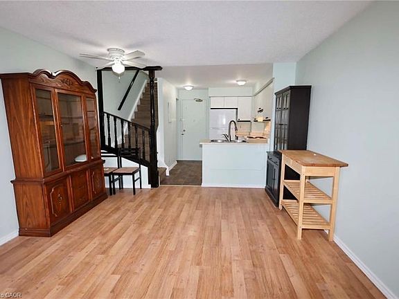4th image of 67 Valleyview Rd #58