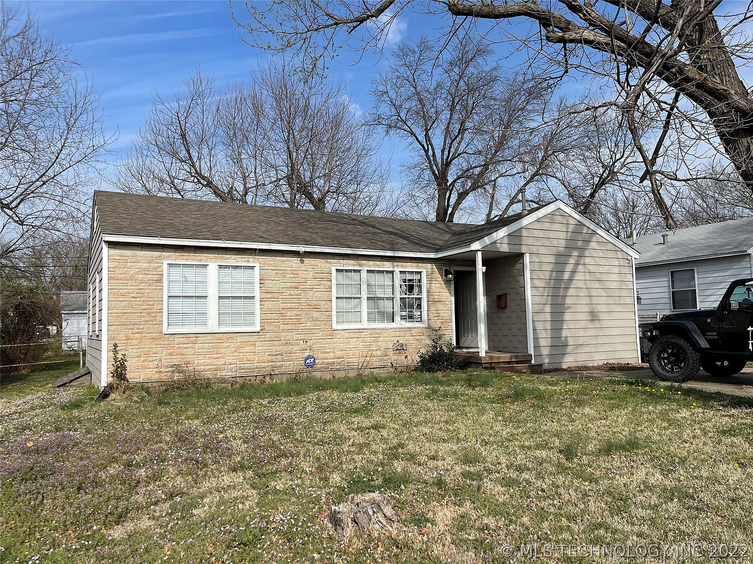 4142 S 37th Ave W, Tulsa, OK 74107 | Zillow