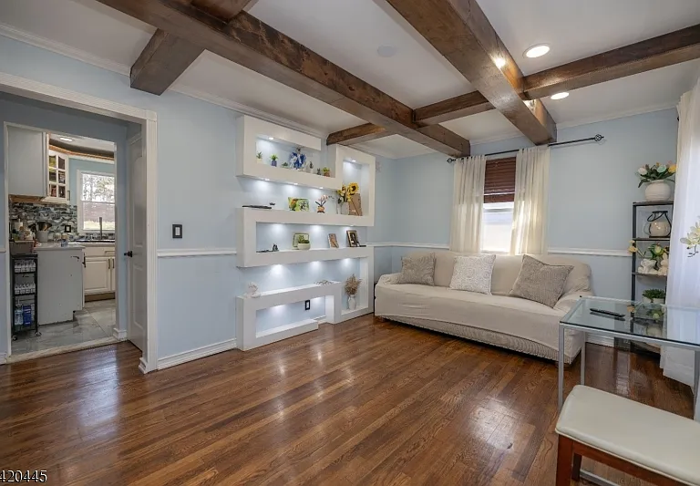 955 Liberty Ave — Photo 2