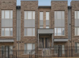 1525 Kingston Rd #109, Pickering, ON L1V 0E9