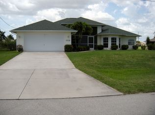 1113 SW 44th Ter, Cape Coral, FL 33914