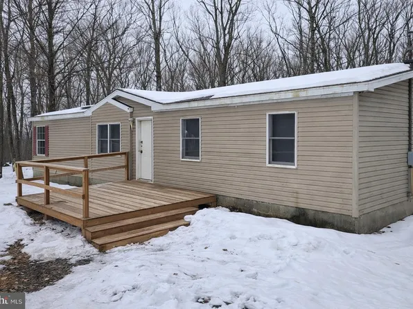 333 E Whiteface Cir, Zion Grove, PA 17985