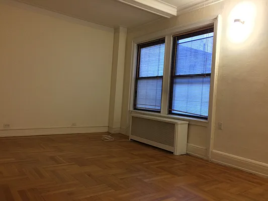 Rented by Everrock Equities | media 29