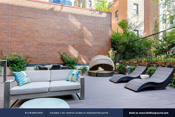 Rented by The Blueground | media 12