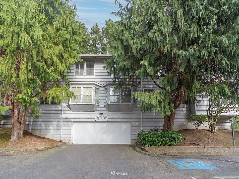 1st image of 7406 Concord Ln NE #B202