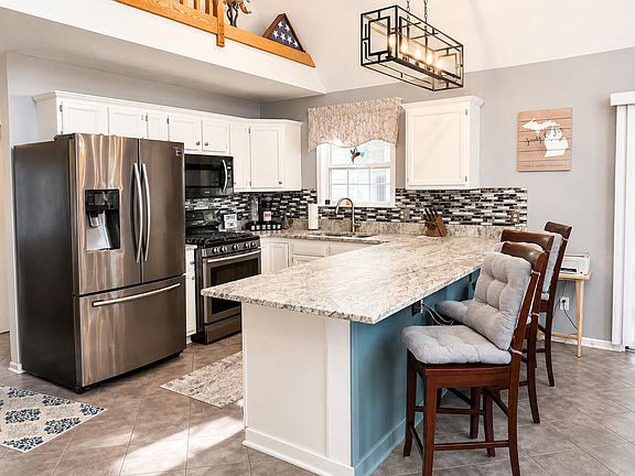 5th image of 9592 Fawn Lake Dr