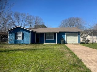 3982 Broadmoor Dr, Beaumont, TX 77707