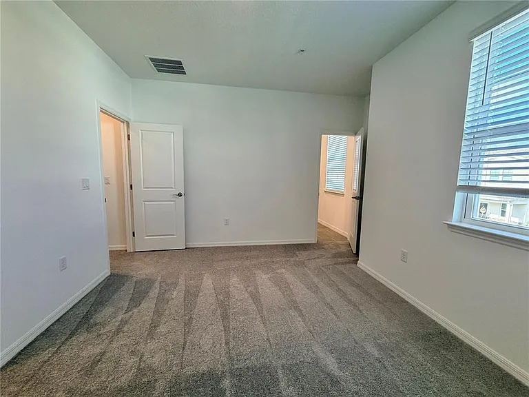 449 Belmond Dr — Photo 23