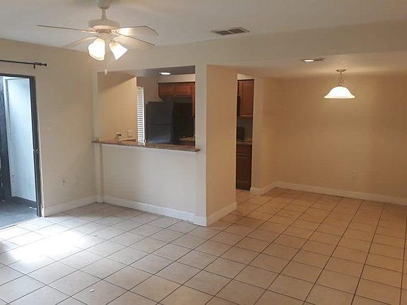 3rd image of 220 Riverbend Dr Unit 103