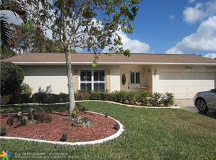 9821 NW 23rd St, Coral Springs, FL 33065