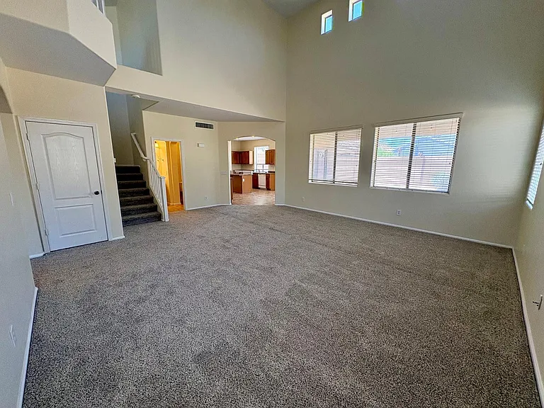16126 W Meade Ln — Photo 12