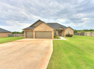 5445 Little Farms Rd, Guthrie, OK 73044