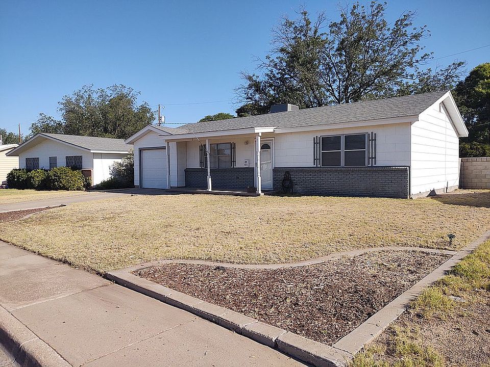 1st image of 1406 E Silver Dr