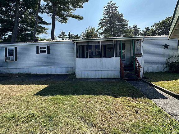 3rd image of 35 Cedar Street