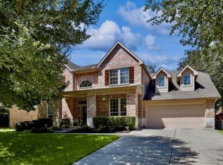 945 Fall Crk, Grapevine, TX 76051