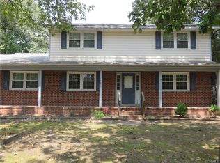 105 Webster Rd, Sandston, VA 23150