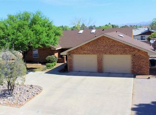 2017 N Park Dr, Las Cruces, NM 88005