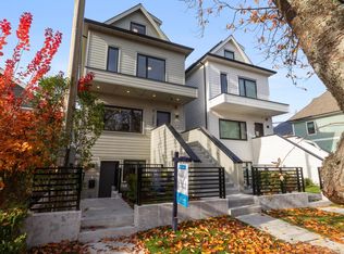 1937 Templeton Dr, Vancouver, BC V5N0C2