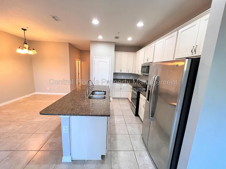 1123 Palma Verde Pl — Photo 3