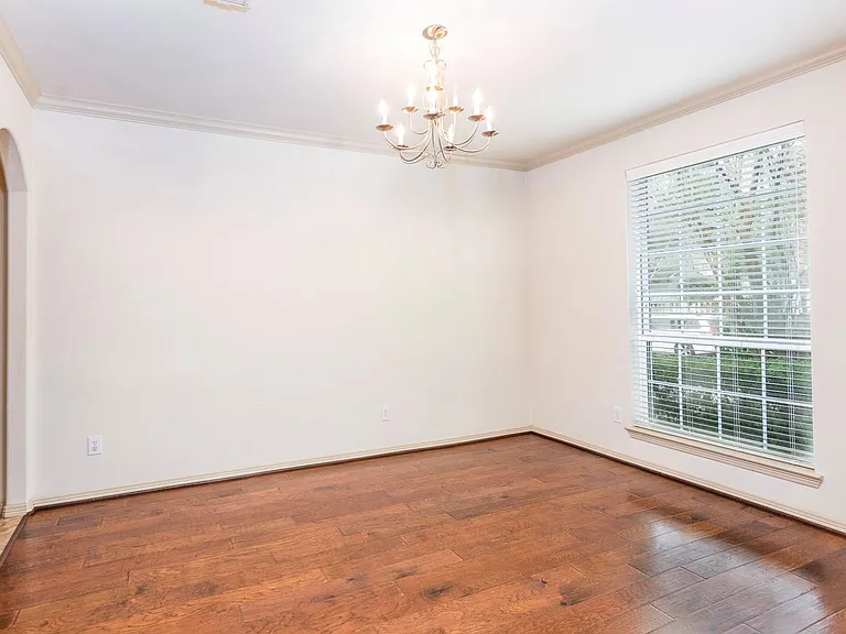 62 S Longsford Cir — Photo 20
