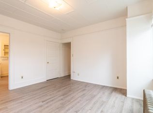 4435 SE Belmont St #12, Portland, OR 97215