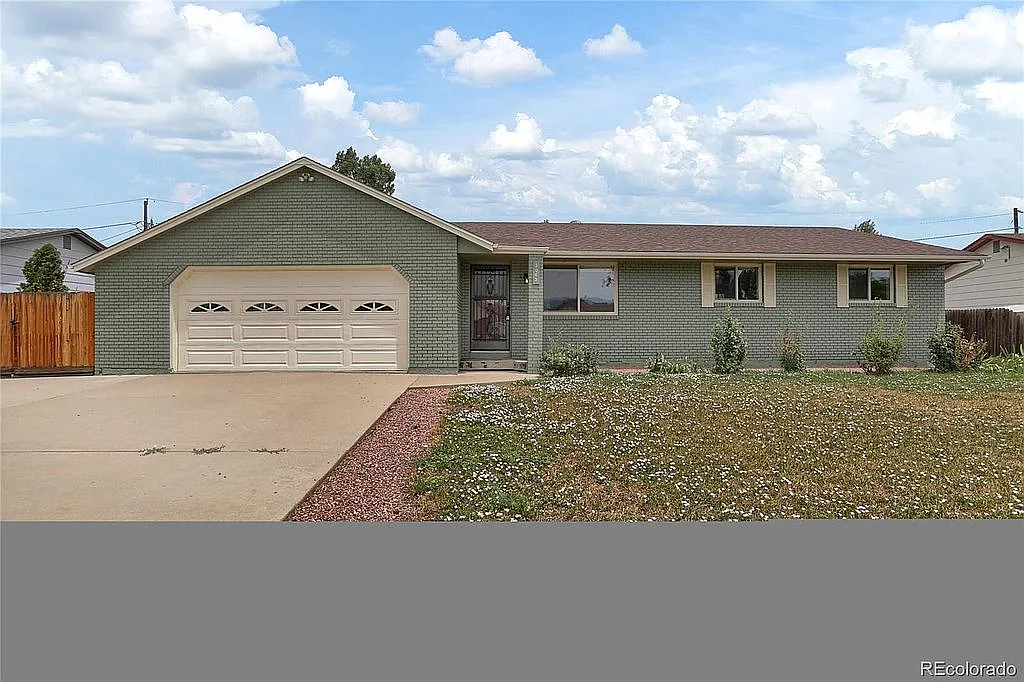 3065 Penmoor Dr photo 1