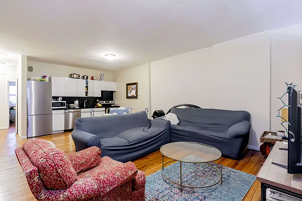 Rented by Compass | media 16