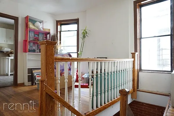 Rented by Rennit Inc. | media 13