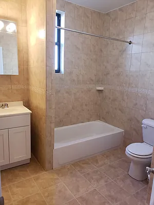 Rented by HFF Realty LLC | media 6