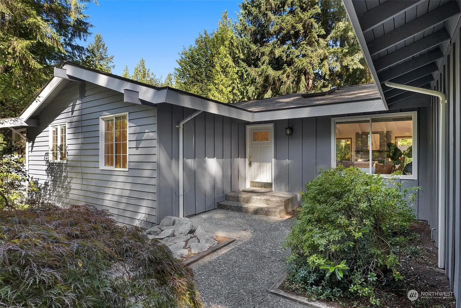 18150 NE 185th Place photo 1