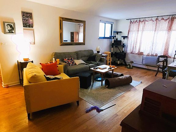 4th image of 1300 W Farwell Ave #2A-39